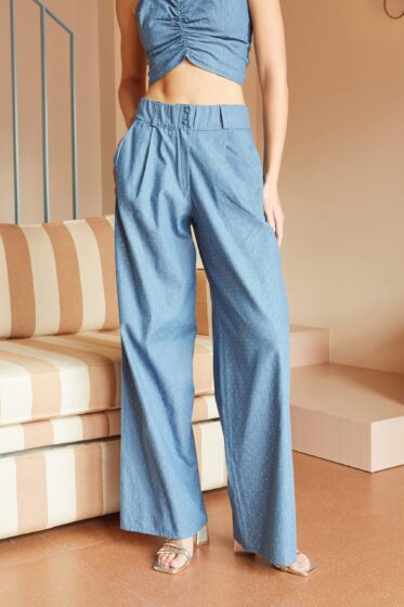 Παντελόνα jean strass με πιέτα και κουμπιά - alternate view